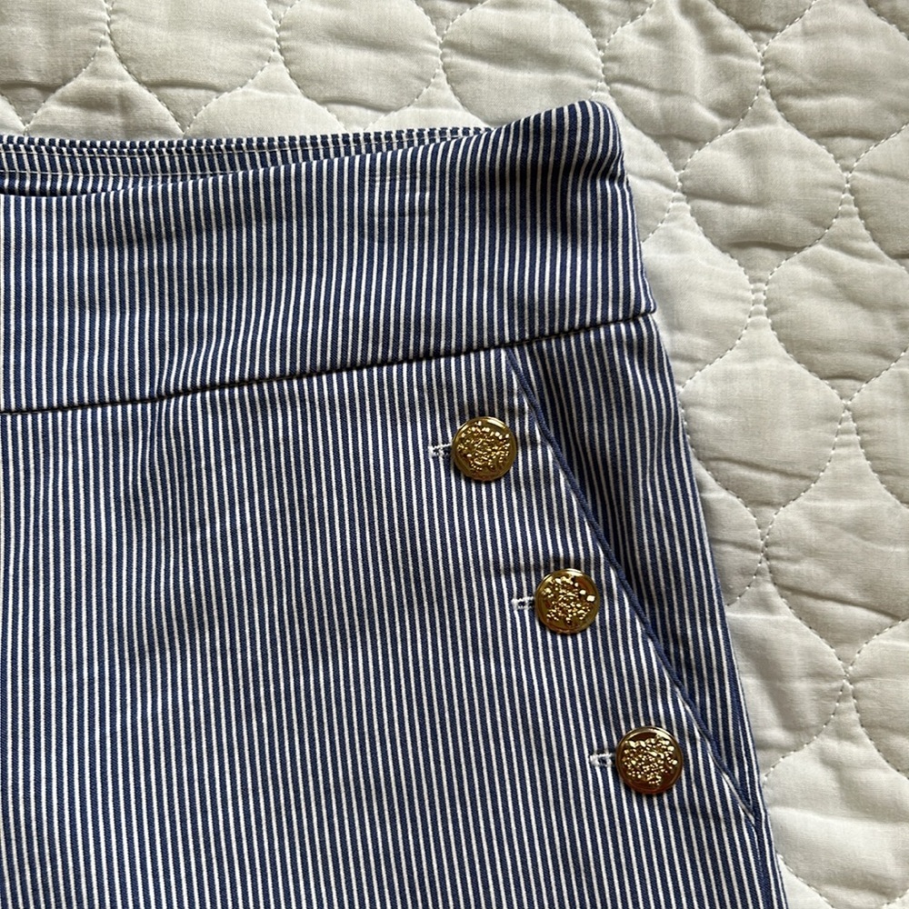 Counterparts Size 10 Nautical Striped Women Bermuda short sailor button pockets